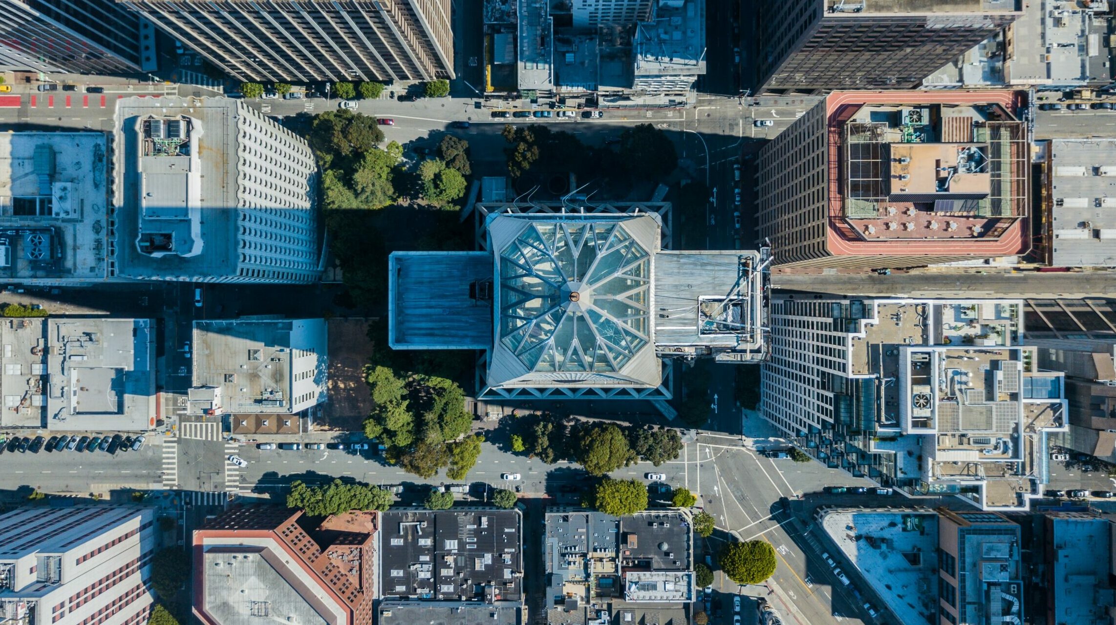 scott-szarapka-8lQ252pO1xM-unsplash-scaled-e1623242399738